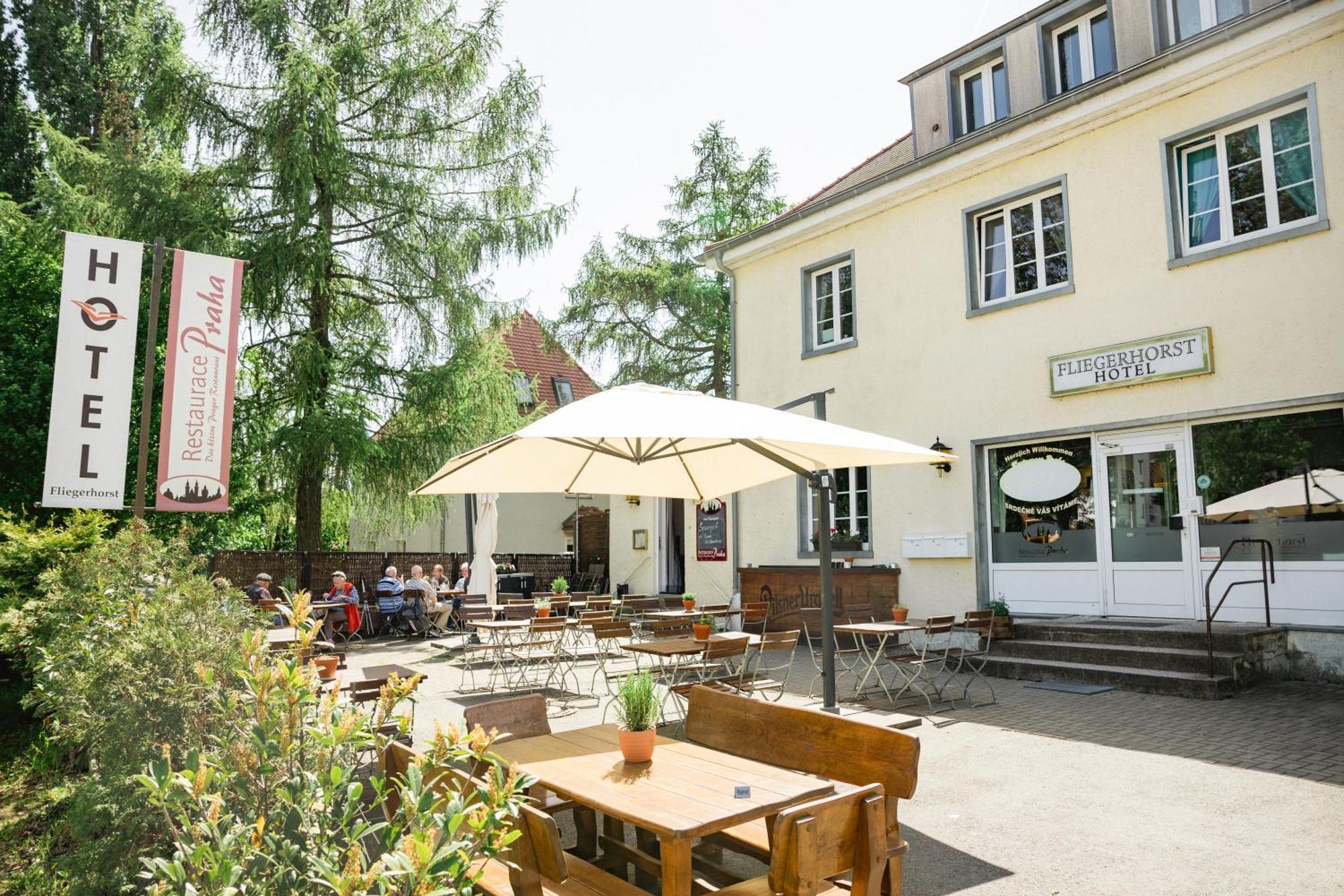 Fliegerhorst Dresden Exterior foto